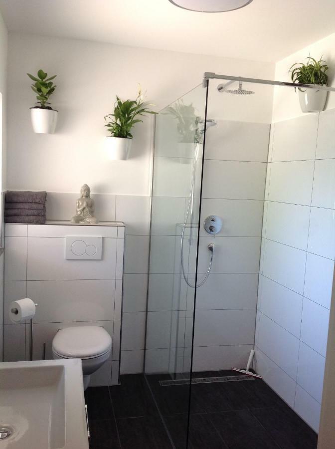 Kleine Oase Apartment Rust Bagian luar foto
